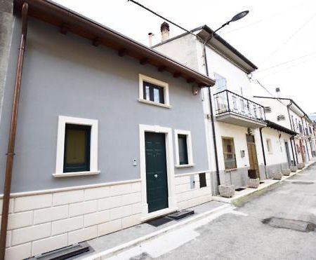 Bed and Breakfast ...écche se dòrme Castelvecchio Subequo Exterior foto